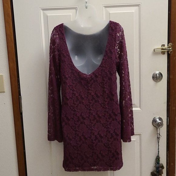 Plum Lace Mini Dress - Picture 4 of 11